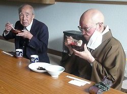 鏡開きの様子